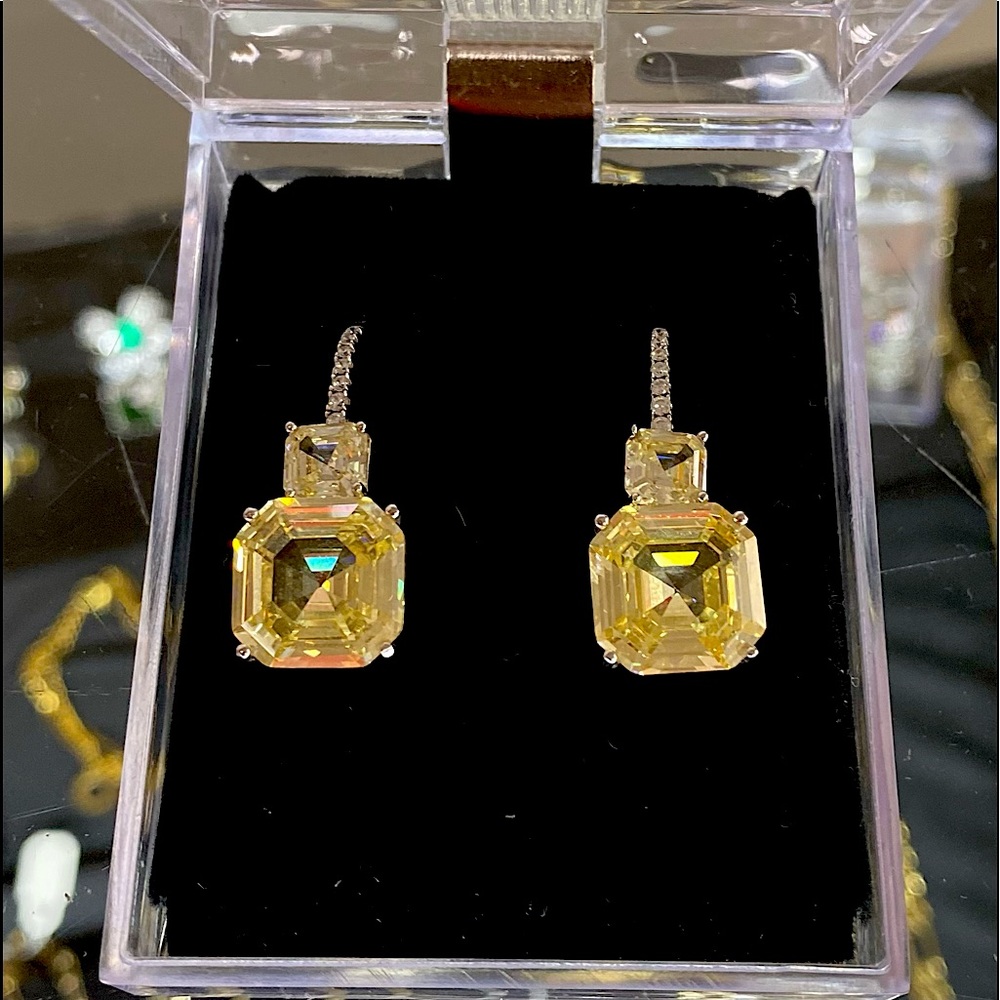Fancy Yellow High Quality Faux Diamond Fashion Earrings Studs